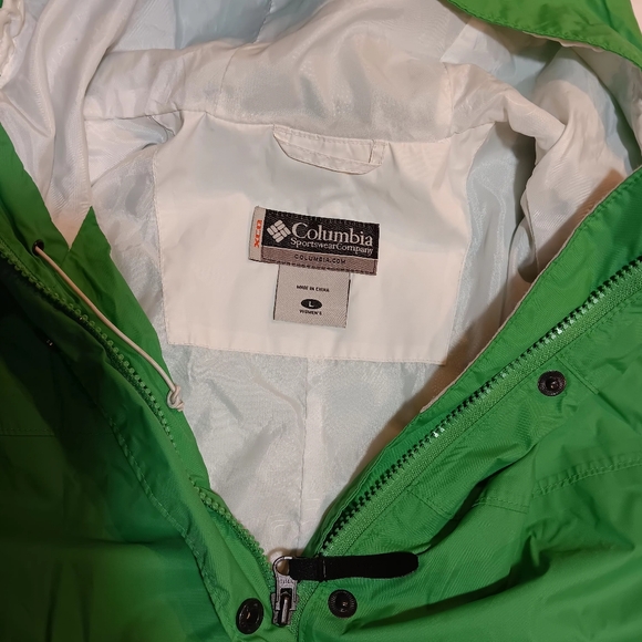Columbia rain jacket size large green and white like new - Picture 4 of 5